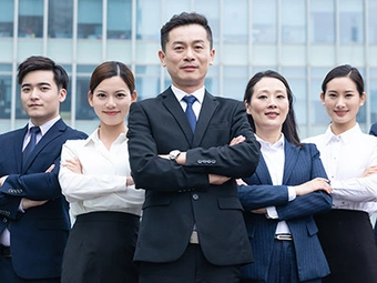 成都十三互联网信息服务有限责任公司